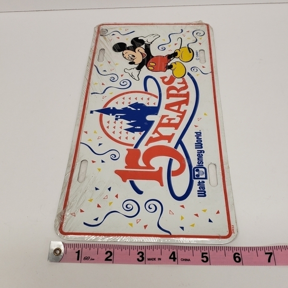 Walt Disney World 15 Years Mickey Mouse License Plate - Picture 9 of 9